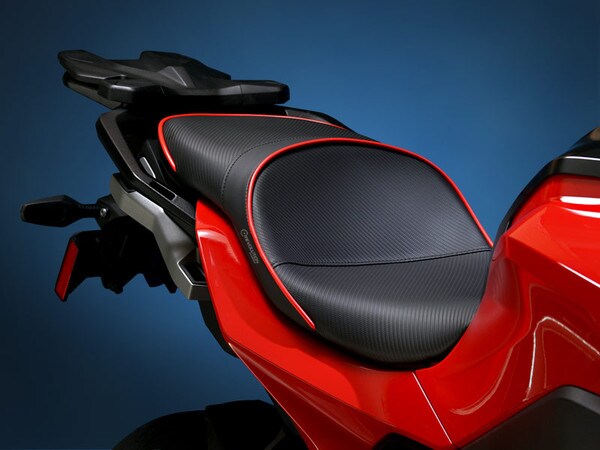BMW - S1000XR 2020+ - REVolution Seat